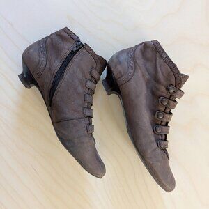 Short Ankle Boots Brown Suede Leather Low Heel Bootie Shoes